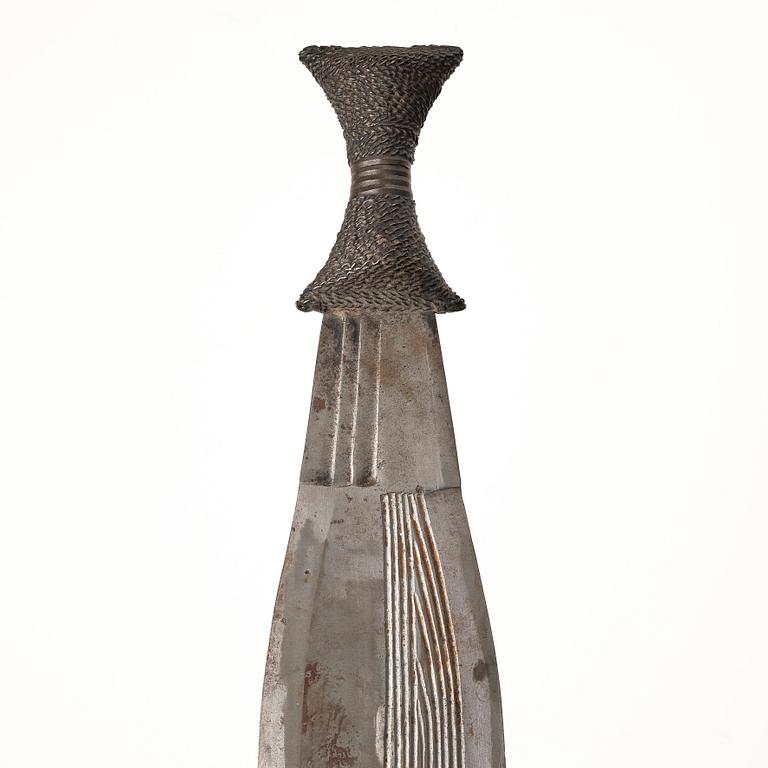 Sword Mambeli, Congo and folding knife Spain, 18th/19th century.