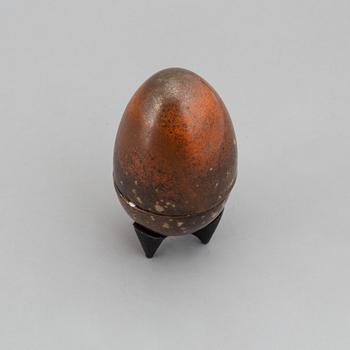 Hans Hedberg, a signed faience egg with stand, Biot, France.