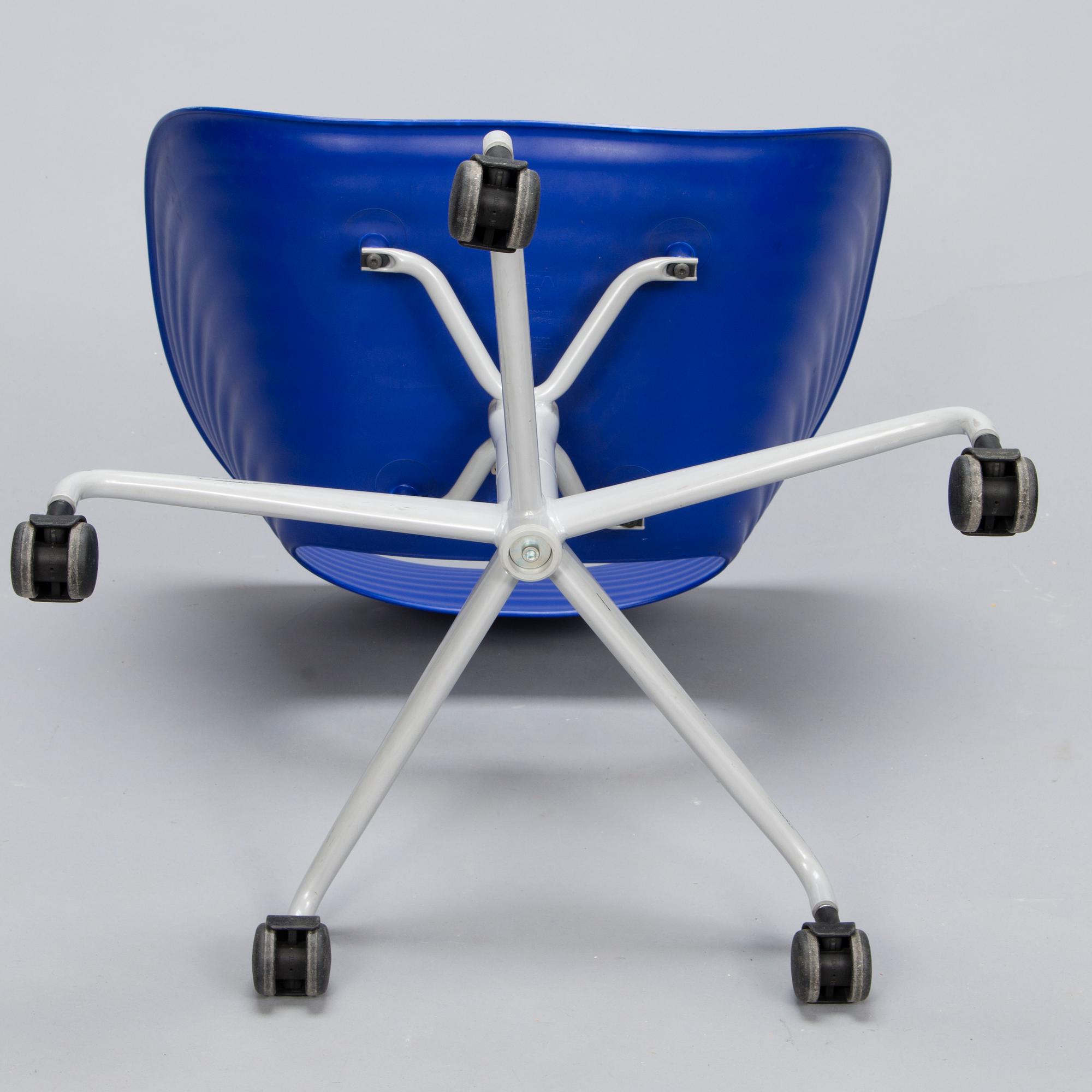RON ARAD, a 21st century 'Tom Vac' chair for Vitra.