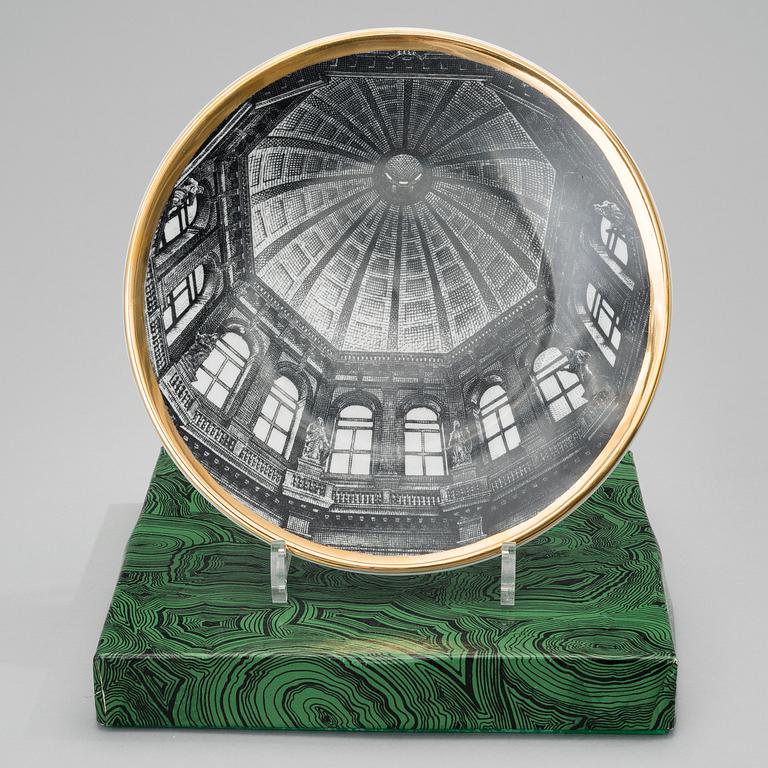 PIERO FORNASETTI, DECORATIVE PLATES, 7 pcs, porcelain, "Cupole d´Italia", Milan, 1960-70´s.