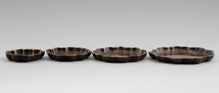 ASKFAT, 4 st, brons, Tiffany Studios, New York, 1900-talets första hälft.