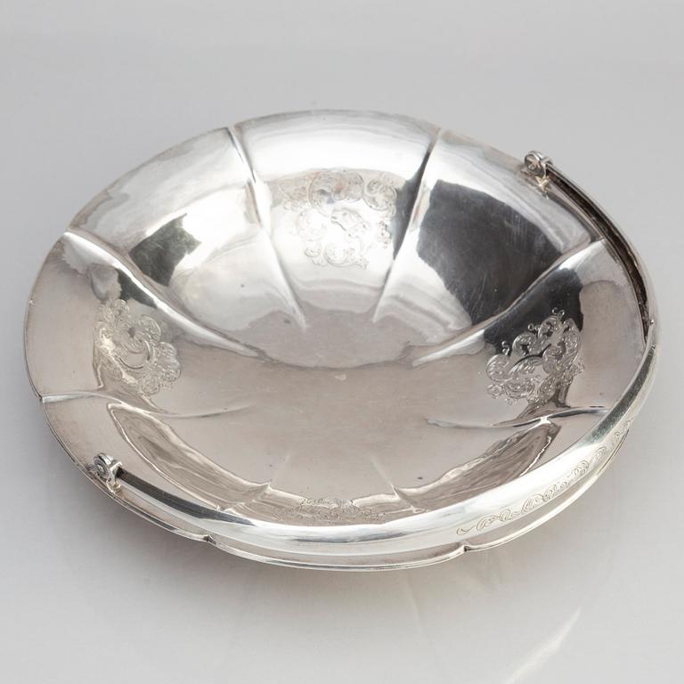 A Danish Silver Bowl, mark of Samuel Jacob Nicolai Prahl, Copenhagen 1851.