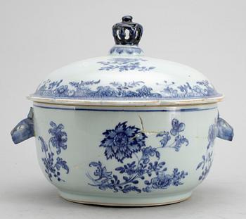 TERRIN, porslin, Kina, Qing dynastin, Qianlong, (1736-1795).