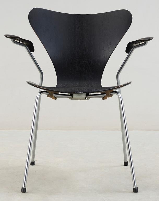 KARMSTOL, "Sjuan", Arne Jacobsen, Fritz Hansen,