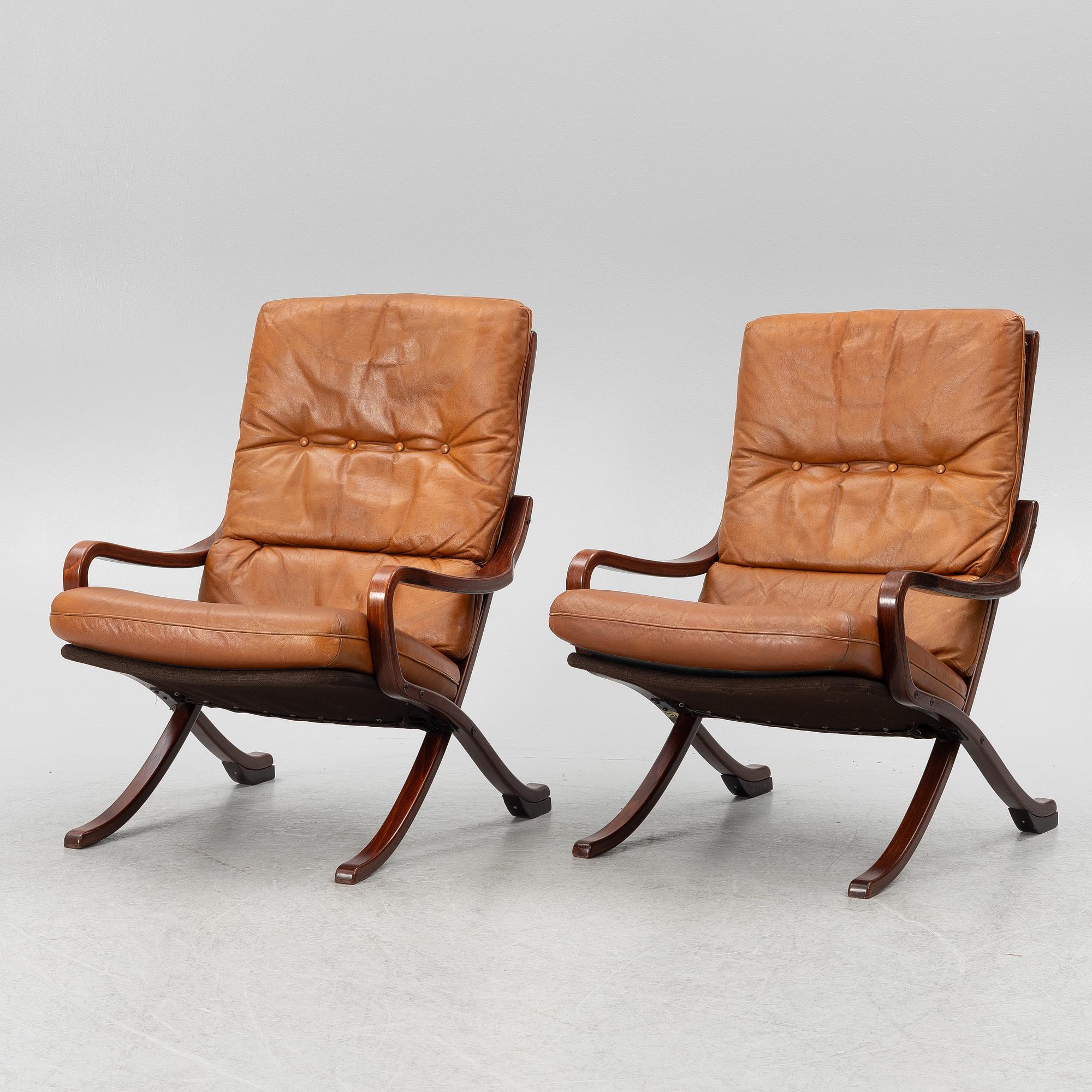 Armchairs, a pair, Göte Möbel, Nässjö, late 20th century.