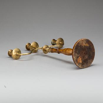 KANDELABER, mässing och masurbjörk, 1800-talets mitt.