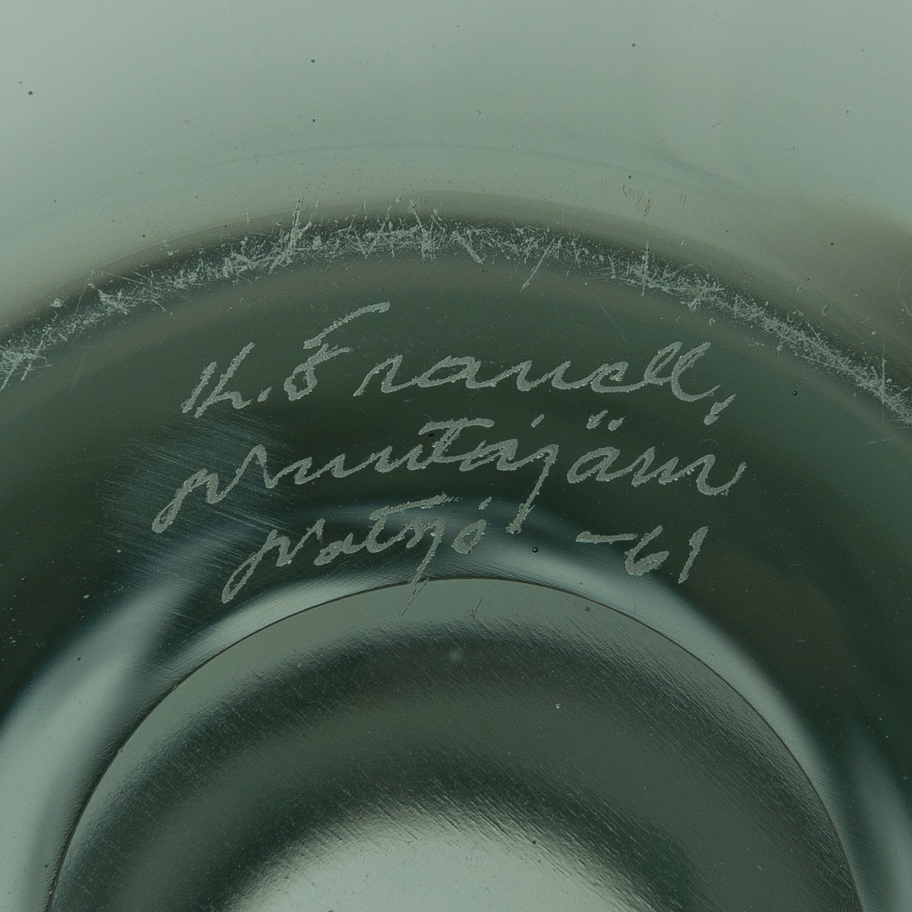 Kaj Franck, karahvi, "Kremlin kellot", lasi, signeerattu K. Franck, Nuutajärvi Notsjö -61.