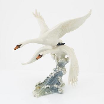 A porcelain figurine, Hutschenreuter, Germany, mid 20th century.