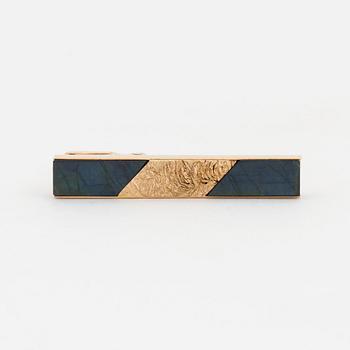 A 14K GOLD TIE PIN WITH LABRADORITE.