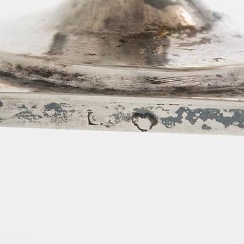 Saltkar, ett par, silver, Finland, slitna stämplar, möjligen Gustaf Lönnqvist, aktiv i Borgå 1827-65.