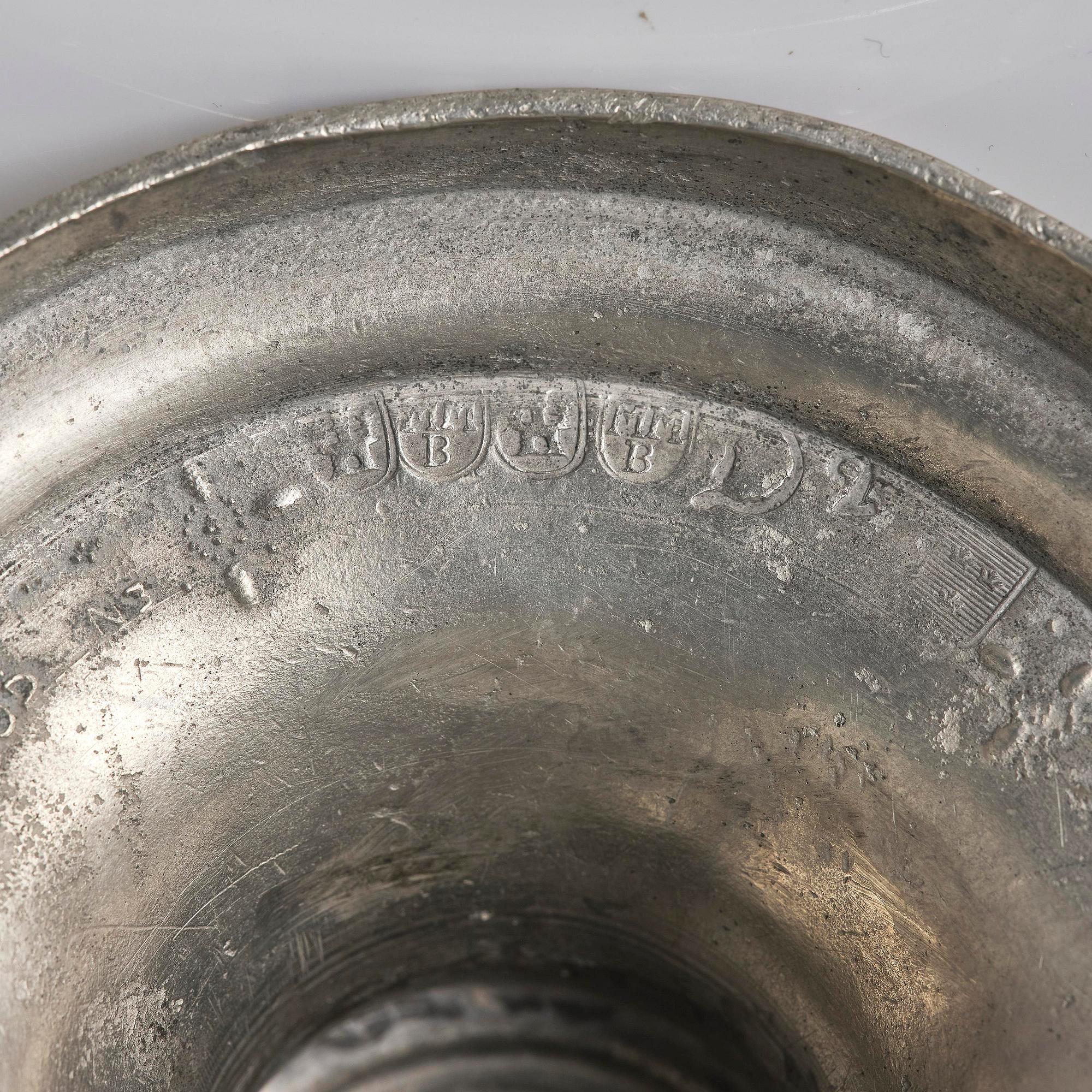 A pair of Gustavian pewter candlesticks by M. Moberg, Jönköping 1786.