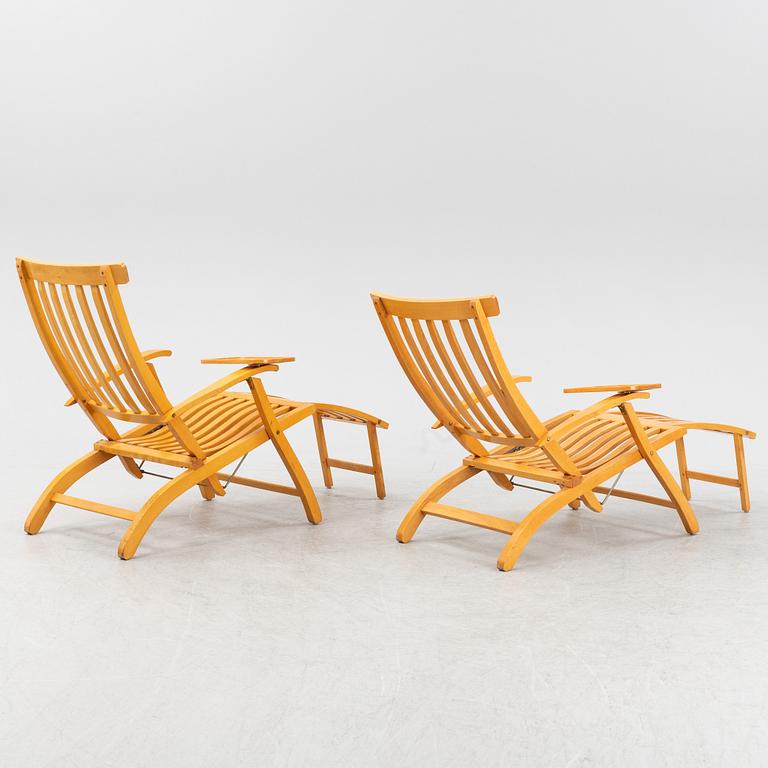 Däckstolar, 2 st, Brogrens/Stockamöllan, 1900-talets senare del.