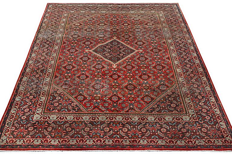 A carpet, Persian, vintage Design, c. 313 x 216 cm.
