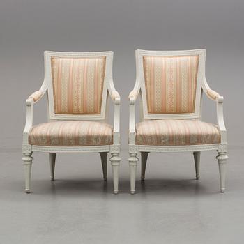 KARMSTOLAR, ett par. Gustavianska stockholmsarbeten, 1700-talets slut.