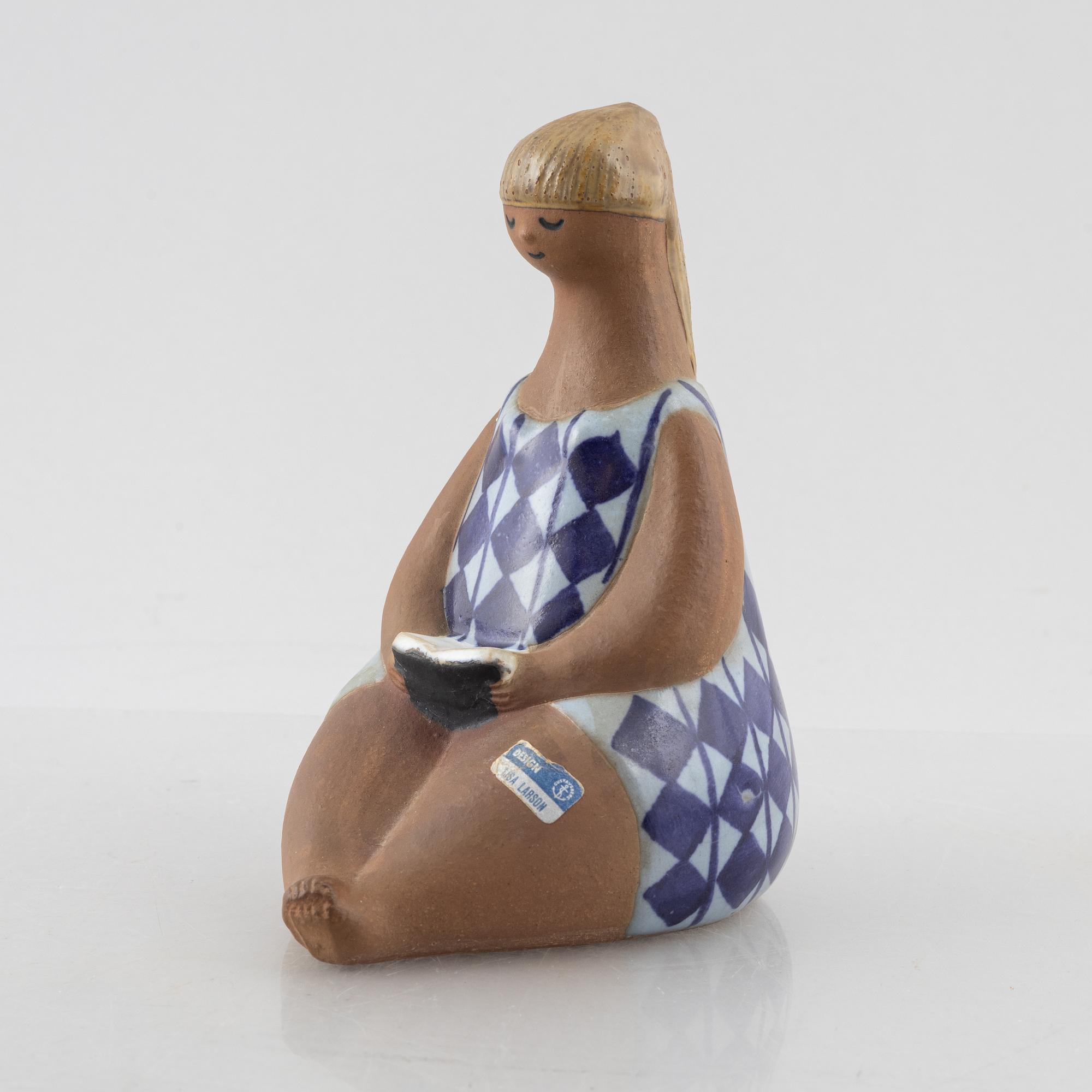 Lisa Larson, figurin, stengods, "Amalia", ur serien "ABC-flickor", Gustavsberg.