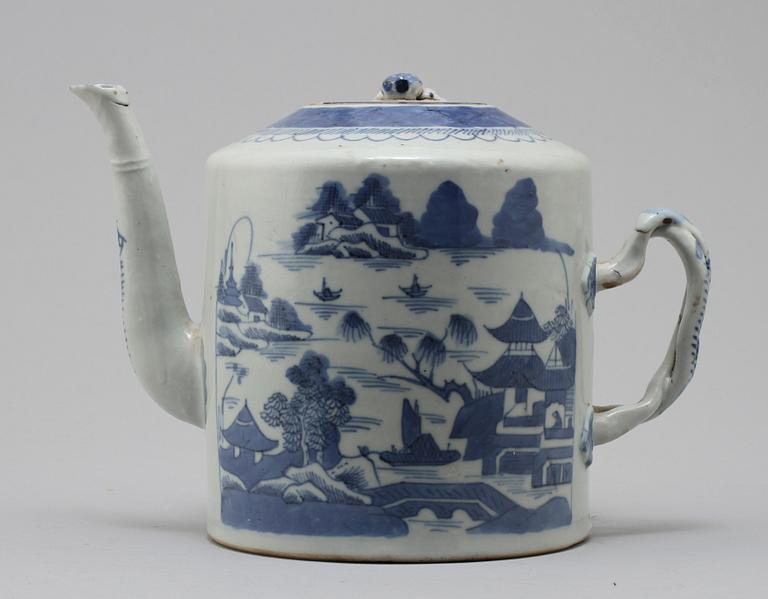 TEKANNA, porslin, Kina, 1800-tal.