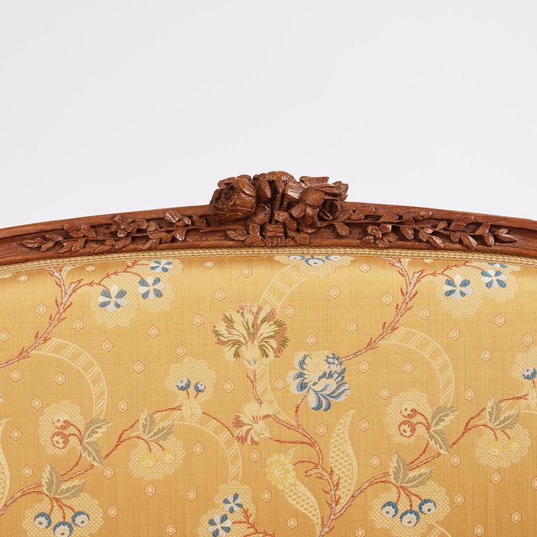 A Louis XV canapé en gondole sofa by Georges Jacob (master in Paris 1765-1814).