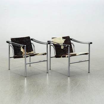 LE CORBUSIER, ett par karmfåtöljer, "LC 1", Cassina.