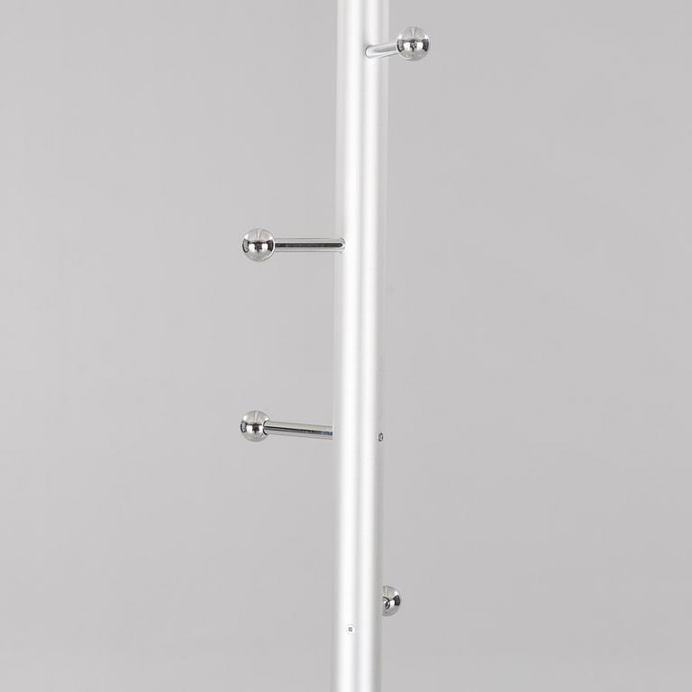 JOSEP M MASSANA & JOSEP M TREMOLEDA, tamburmajor, "Mirac", Mobles 114, omkring år 2000.