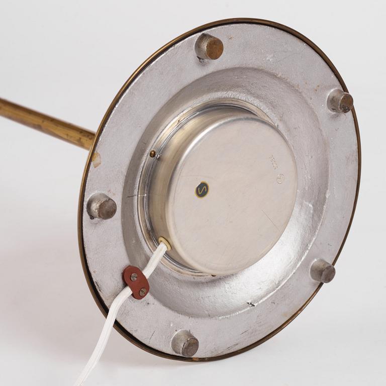 Erik Tidstrand and/ or Bertil Brisborg a brass 'model 30085' floor lamp, Nordiska Kompaniet, 1940s.