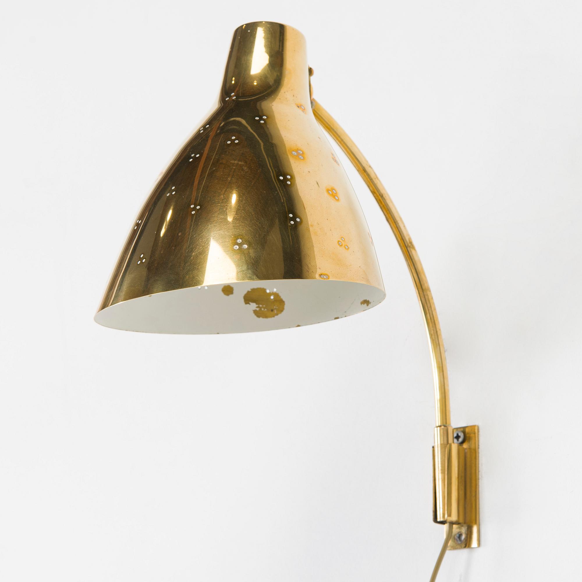 Lisa Johansson-Pape, a mid-20th century '3055' wall light for