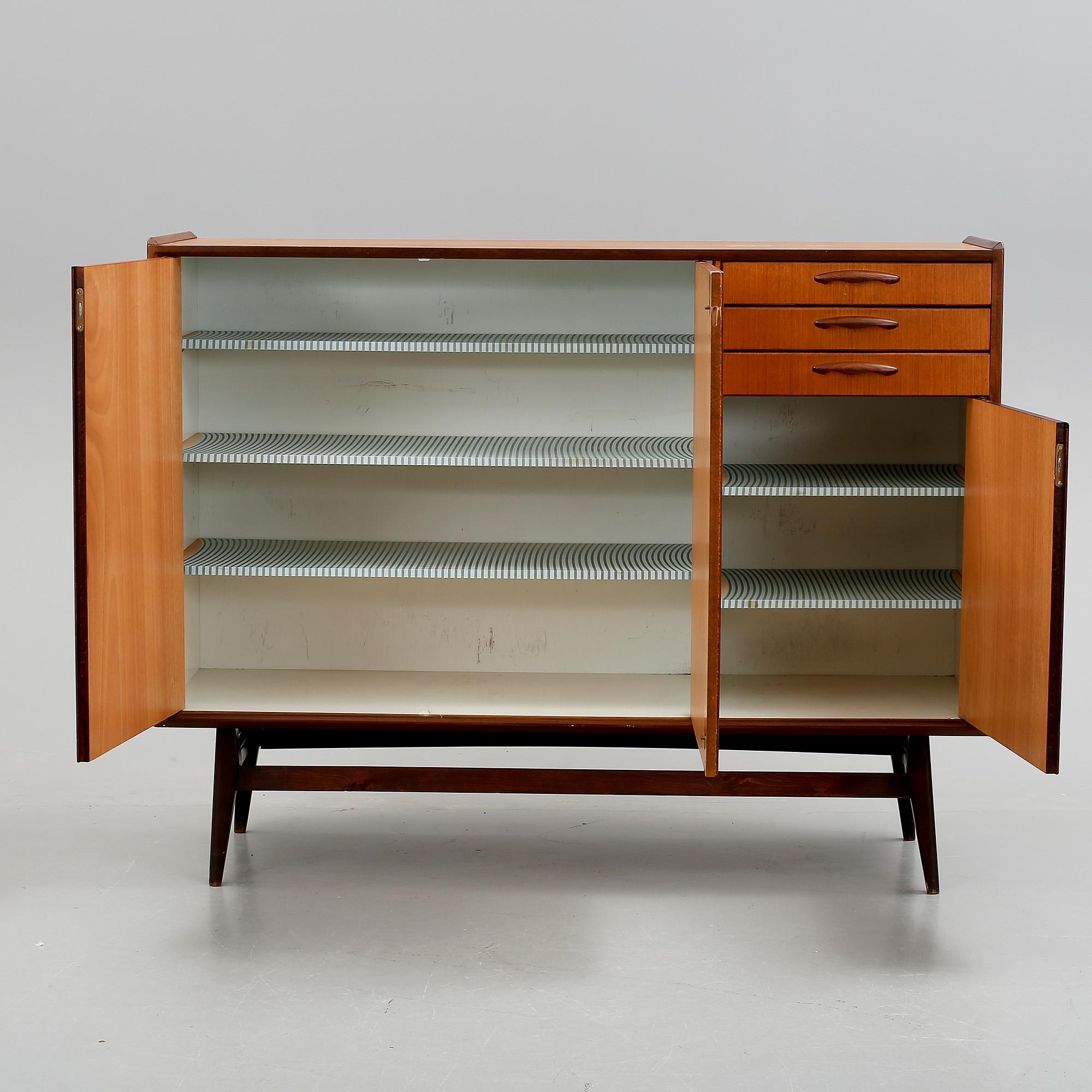 SIDEBOARD, 1950-60-tal.