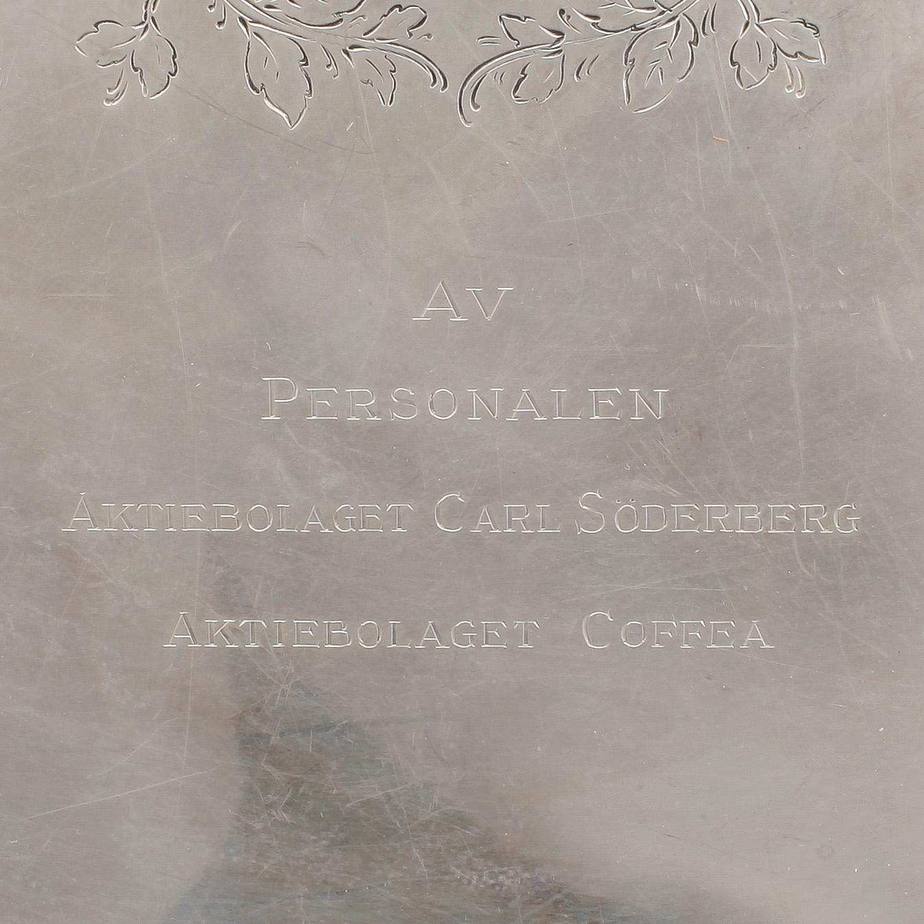 FAT, silver, rokokostil, svenska importstämplar, tidigt 1900-tal. Vikt 1329 cm.