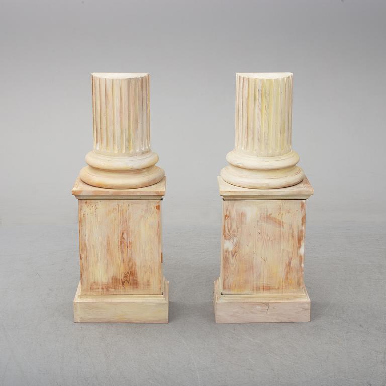 CUPBOARDS, a pair, gustavian style, late 20th / early 21th century.