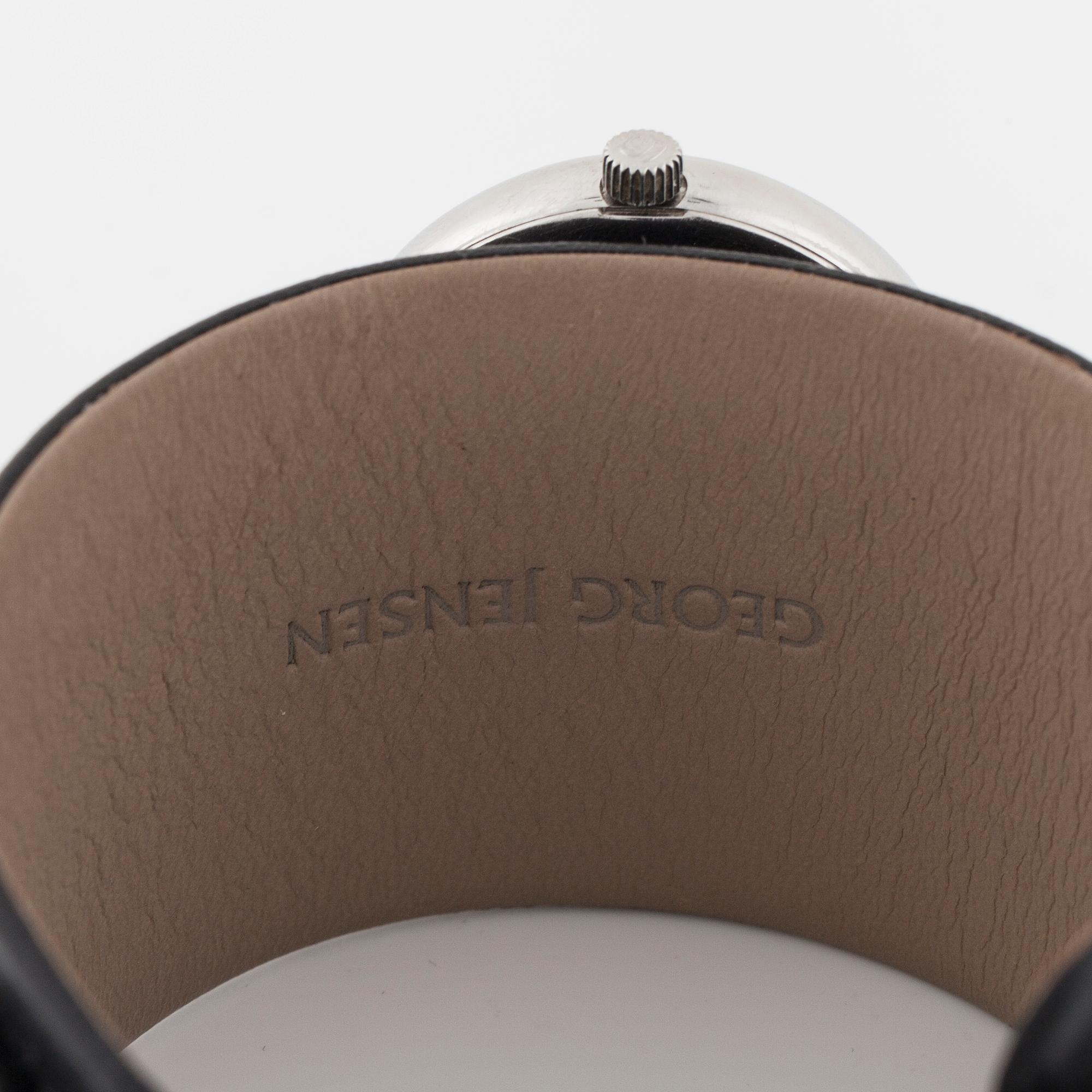 GEORG JENSEN, armbandsur, "Vivianna oval", design Vivianna Torun Bülow-Hübe, 32x24 mm.