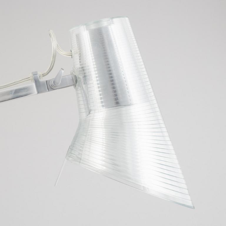 Antonio Citterio, a pair of Kelvin T LED, desk top lamps, Flos.
