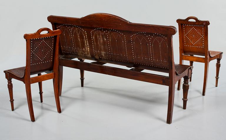 SOFFA samt STOLAR, ett par, 1900-talets första del.