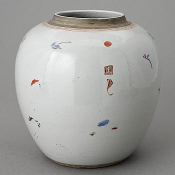 BOJAN, porslin, Kina, sent 1800-tal.