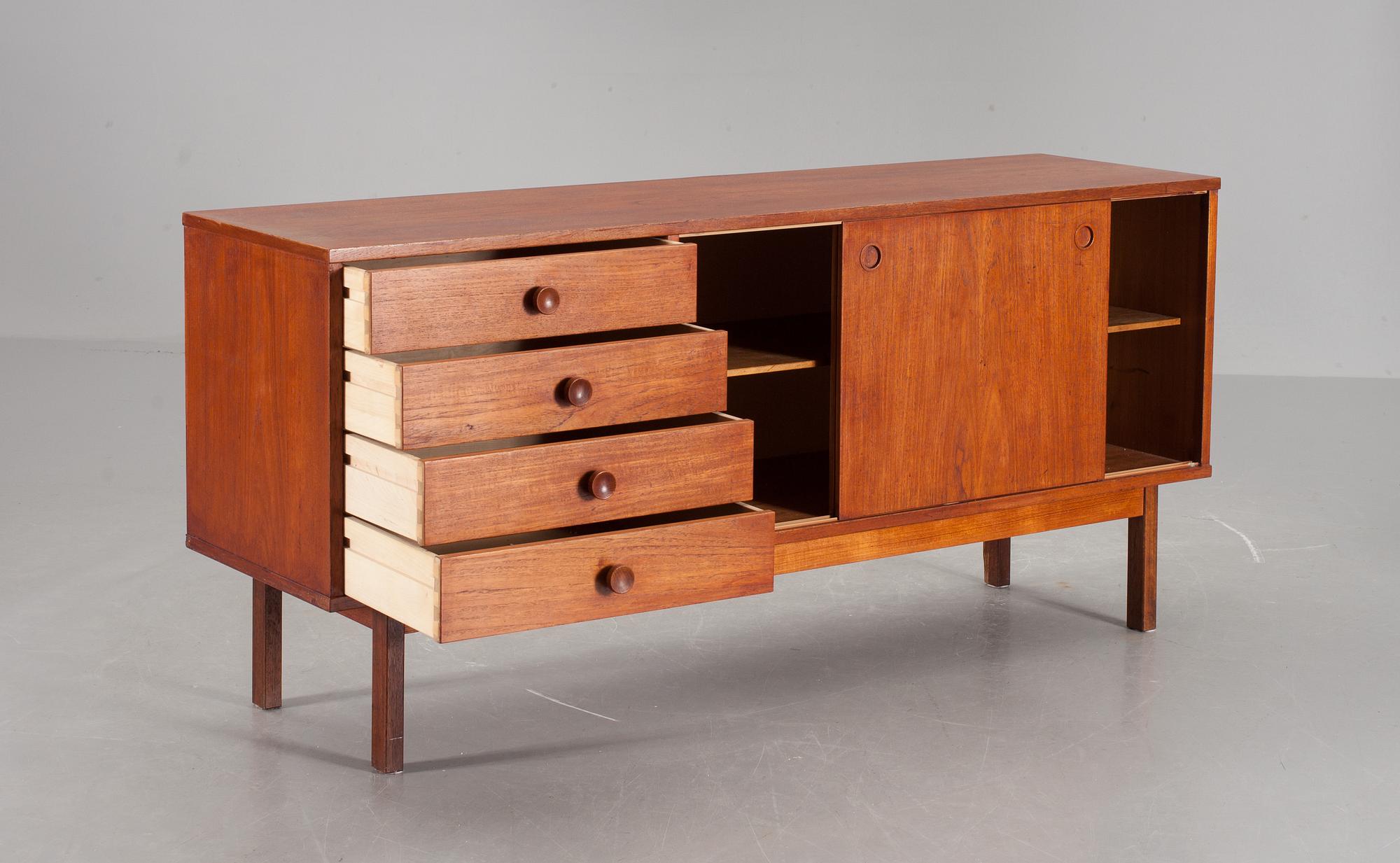 SIDEBOARD, 1960-tal.