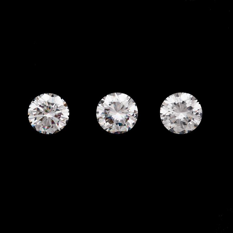 BRILLIANT CUT DIAMONDS, 3, 0.66, 0.64, 0.63 cts.