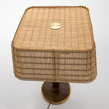 Paavo Tynell, bordslampa, modell 5066 för Taito 1940-tal.
