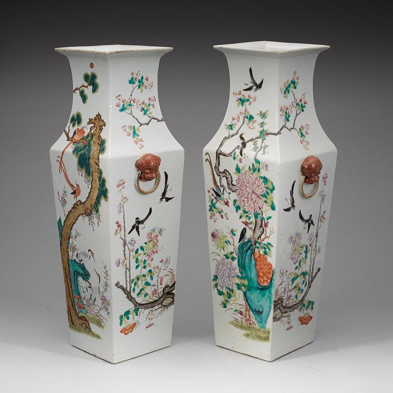 A pair of famille rose vases, Qing dynasty, late 19th Century.