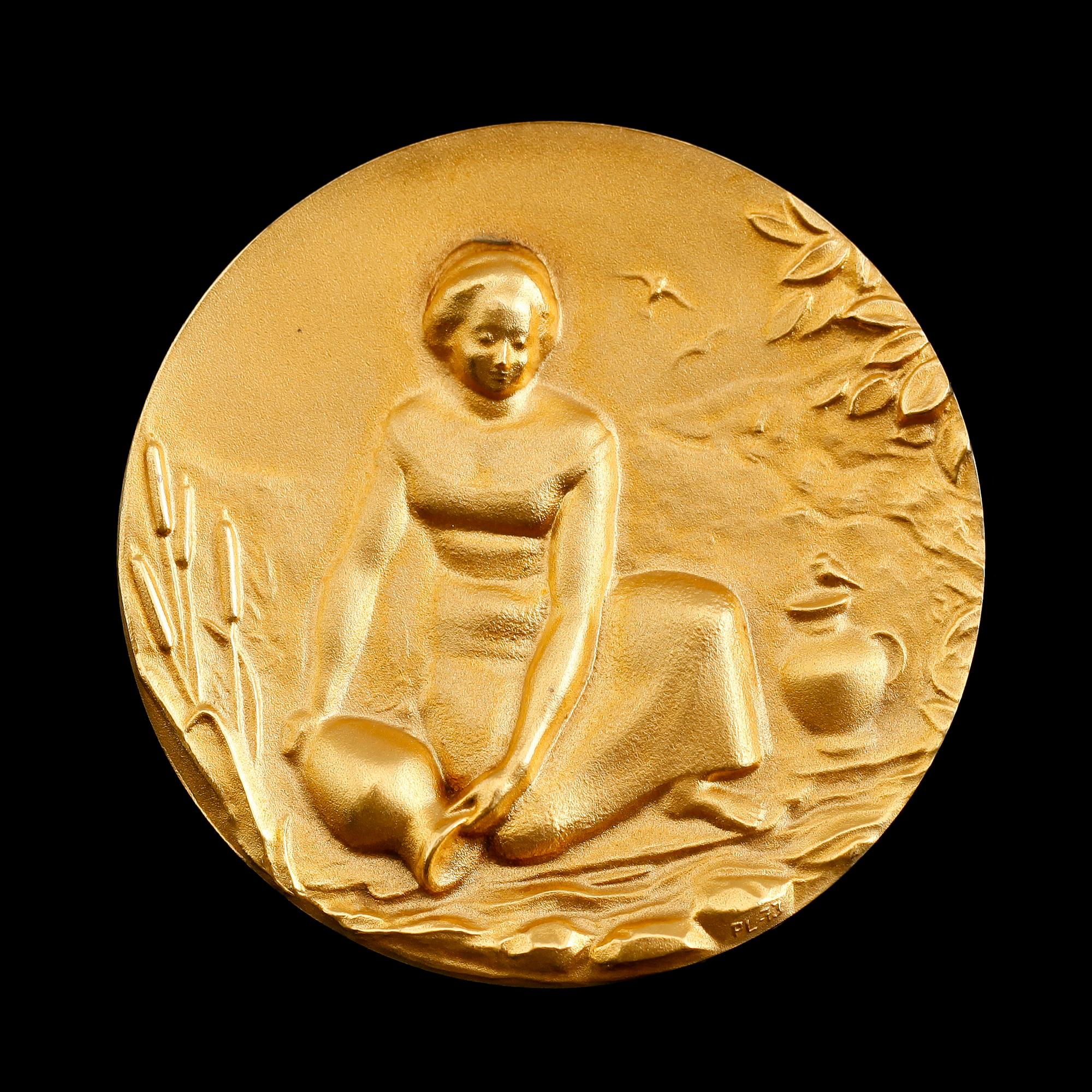MINNESMEDALJ, 18 k guld, Carl XVI Gustaf, 1973. Vikt ca 70 gram.