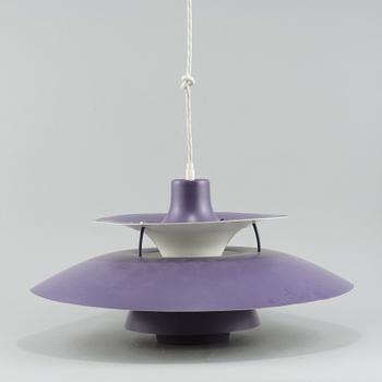 TAKLAMPA, "PH 5",  Poul Henningsen för Louis Poulsen, Danmark, 1900-talets andra hälft. Höjd ca 26 m.