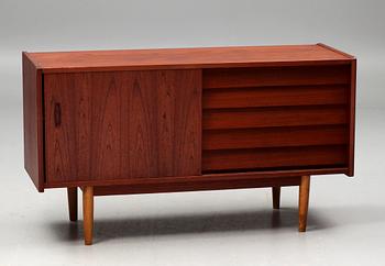 SIDEBOARD, Troeds, 1900-talets andra hälft.