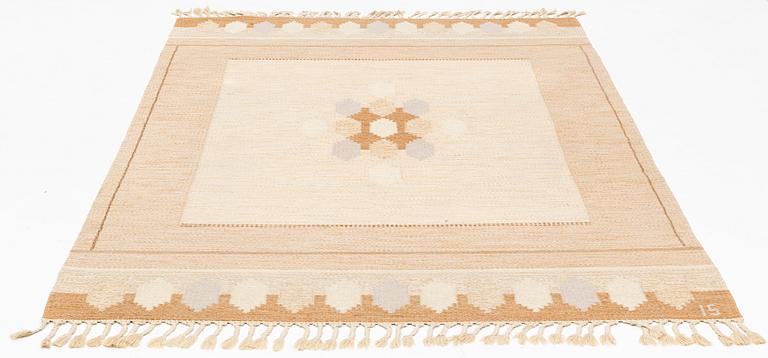Ingegerd Silow, a flat weave carpet, signed IS, ca 245 x 165 cm.