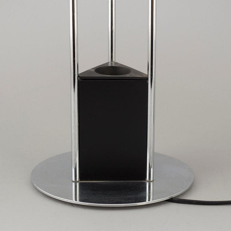 BJARNE FROST & OLE JESPERSEN, a 'Gino' table light, Denmark 1985.