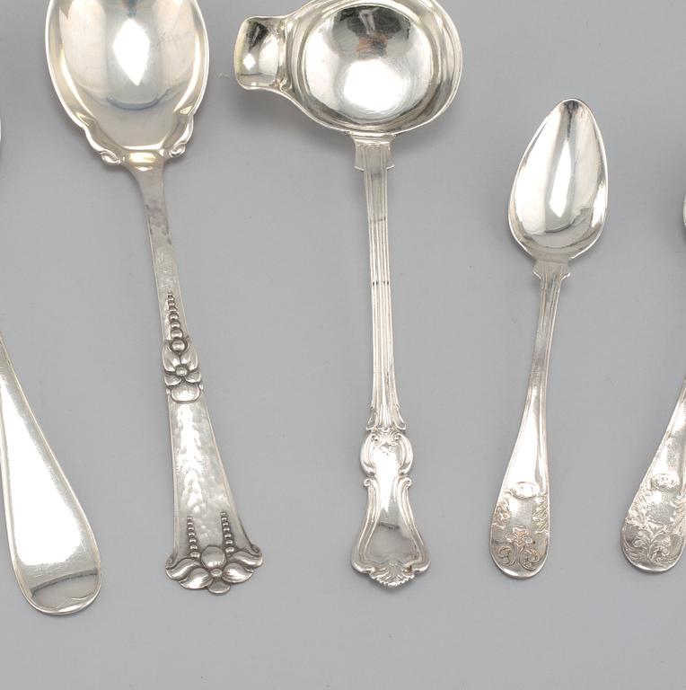 SILVERBESTICK, 17 delar, Sverige och importerat, 1900-tal, 463 gram.