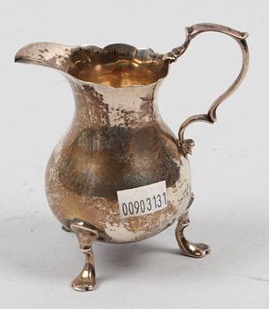 GRÄDDKANNA, silver, England, otydl stämplar, 1700/1800-tal.