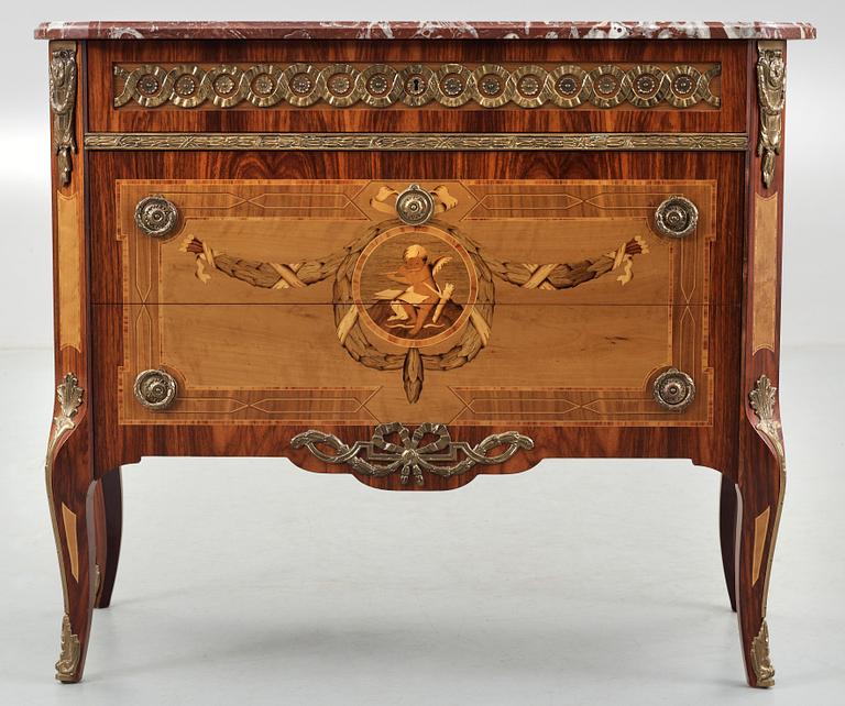 BYRÅ, gustaviansk stil, bär datering 1983.