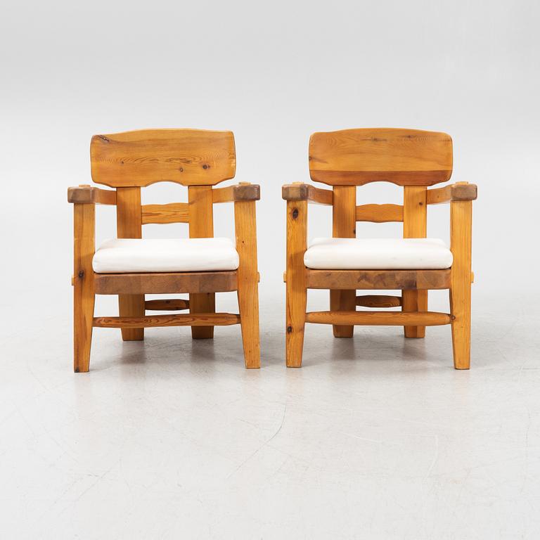 Stig Sandqvist, a pair of pine armchairs, Vemdalia, Sweden, second half of the 20th century.