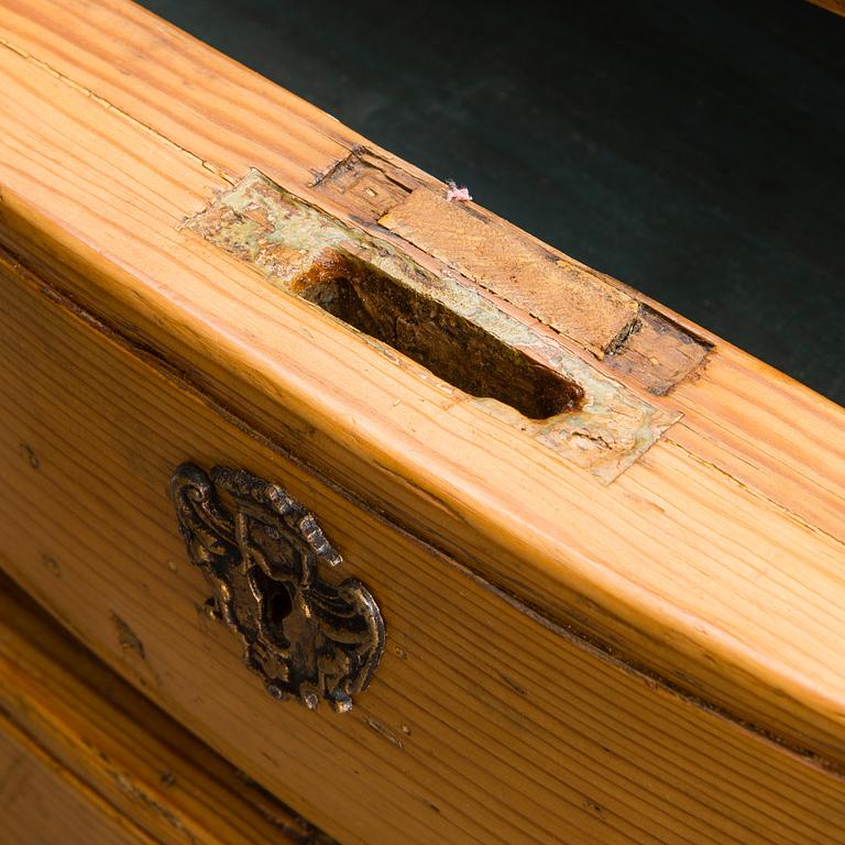 A 18th century chest of drawers.