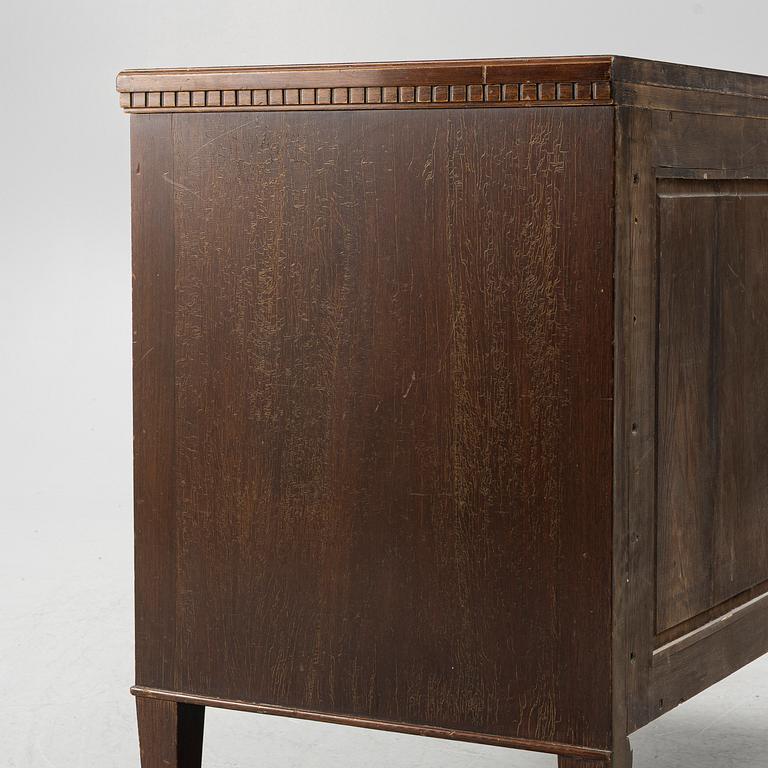 Nordiska Kompaniet, a 'Forsnäs' chest of drawers, 1919.