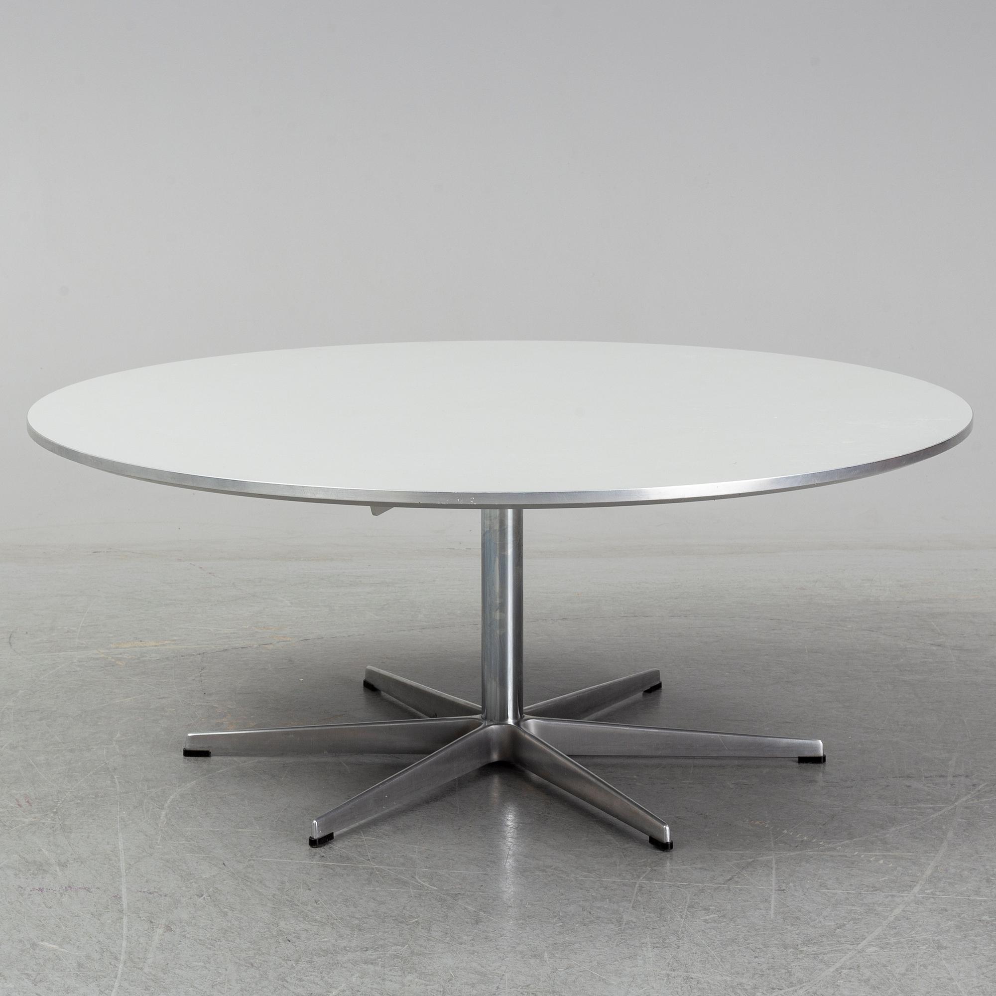 ARNE JACOBSEN, a sofa table for Fritz Hansen, Denmark, 1997.