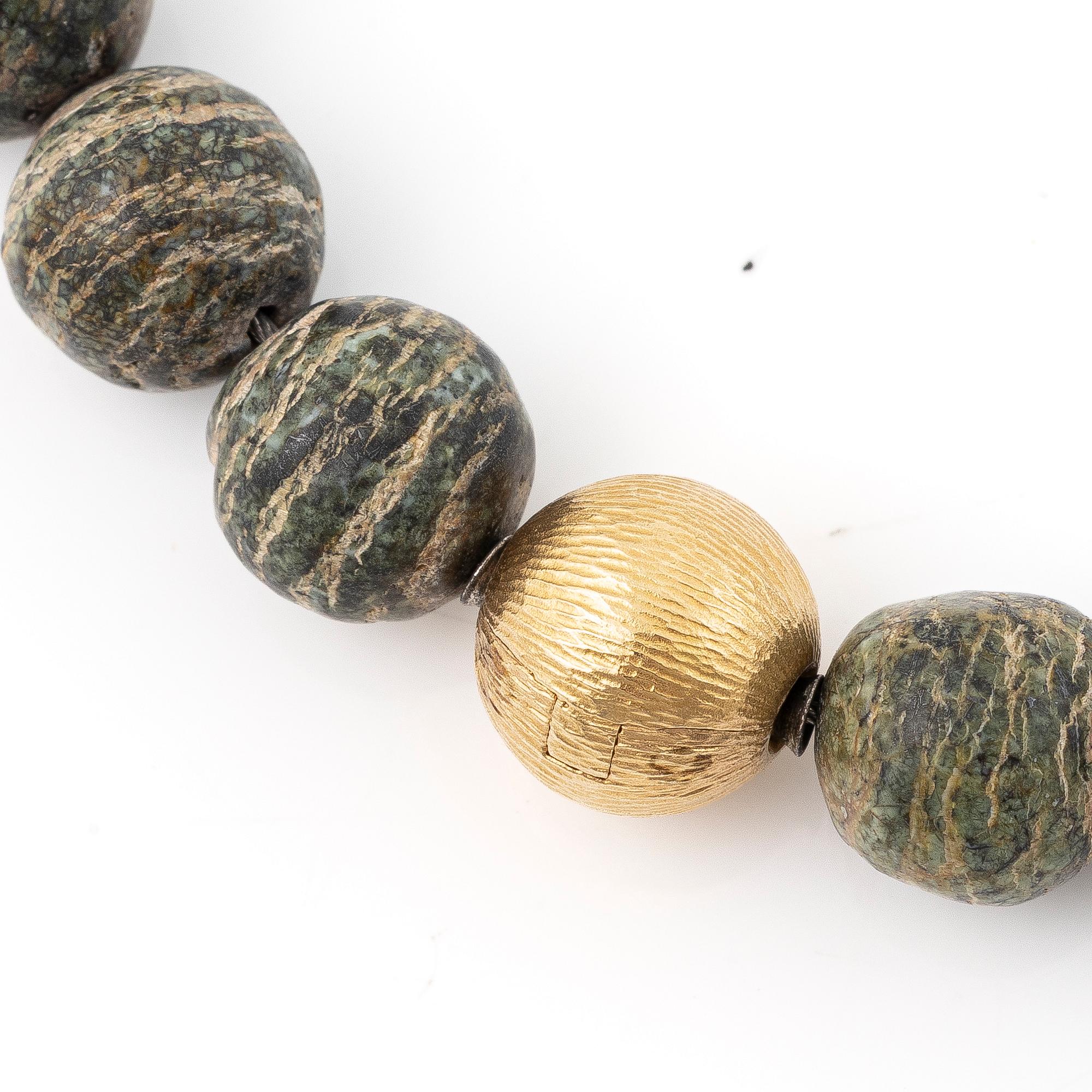 Ole Lynggaard, collier med 18K guldlås.