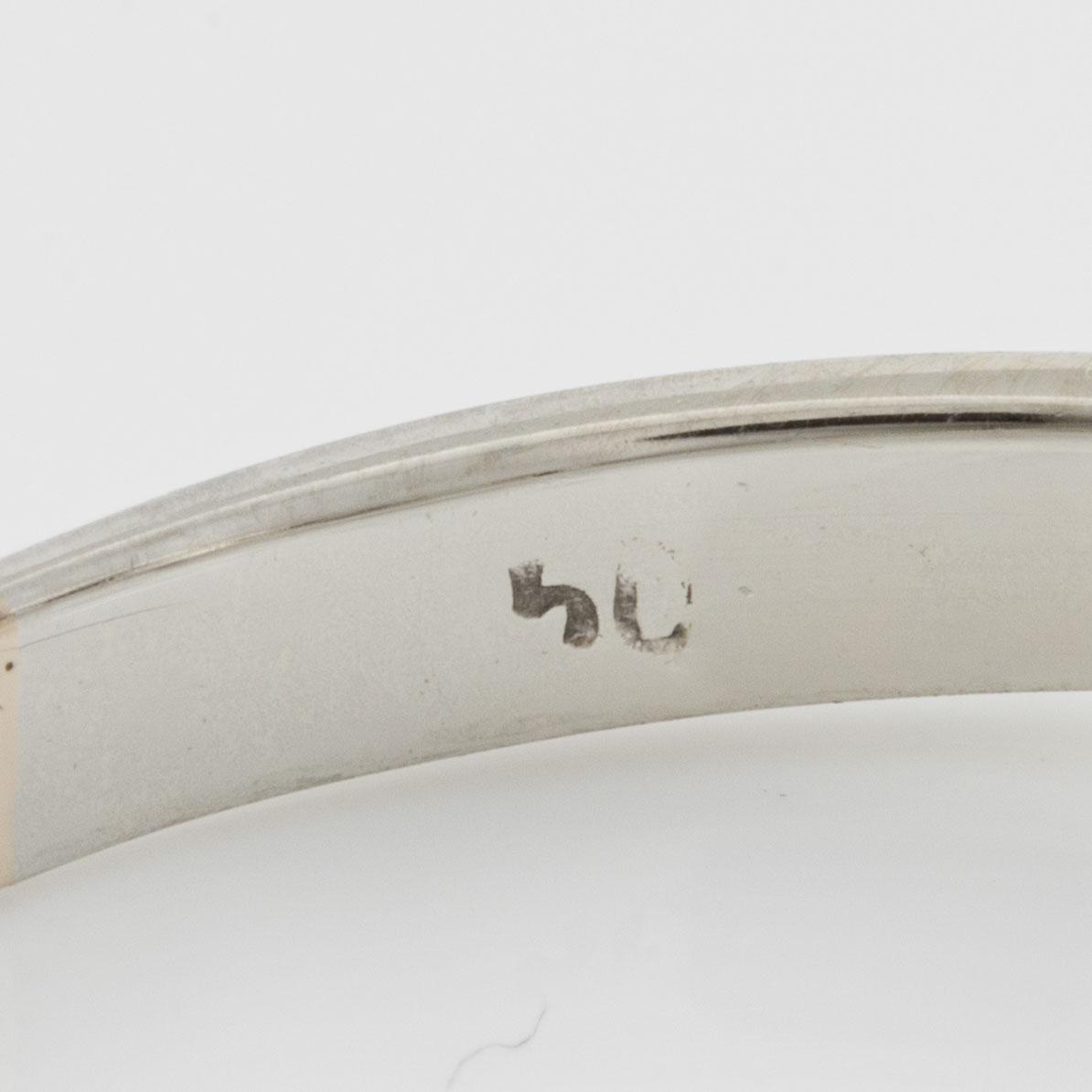 Ring, 18K white gold set with brilliant-cut diamonds.